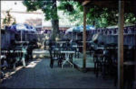 Loons Restaurant & Pub